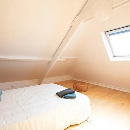 Maison Cosy 4 Chambres, Terrasse, Garage Prive Appartement