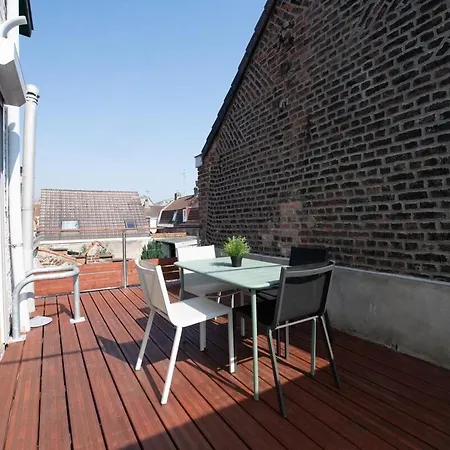 Maison Cosy 4 Chambres, Terrasse, Garage Prive Apartment *